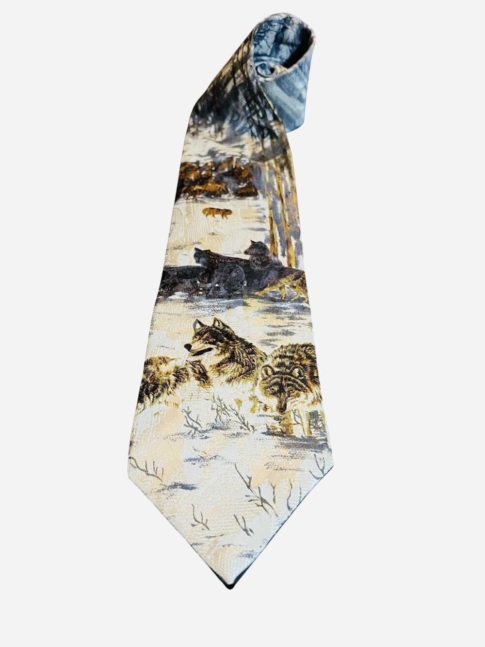 Endangered Species Wolf Necktie 4” 56” Length 100% silk Made In USA